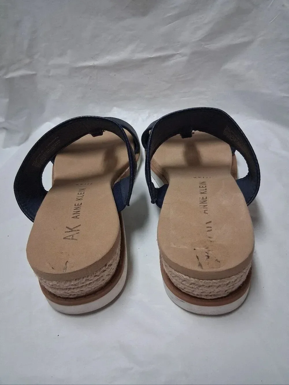 Anne Klein Navy Double-Band Slide Sandals with Gold Medallion Size 10M Preowned
